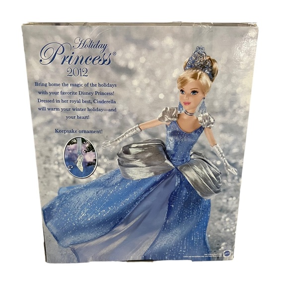 NEW Cinderella Holiday Princess 2012 Disney Mattel - Picture 5 of 10